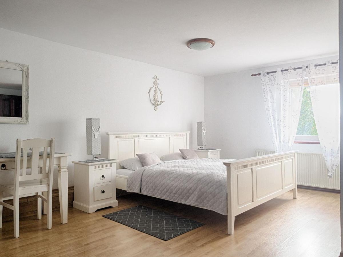 Homestay Retro Mozliwosc Wynajecia Calego Budynku