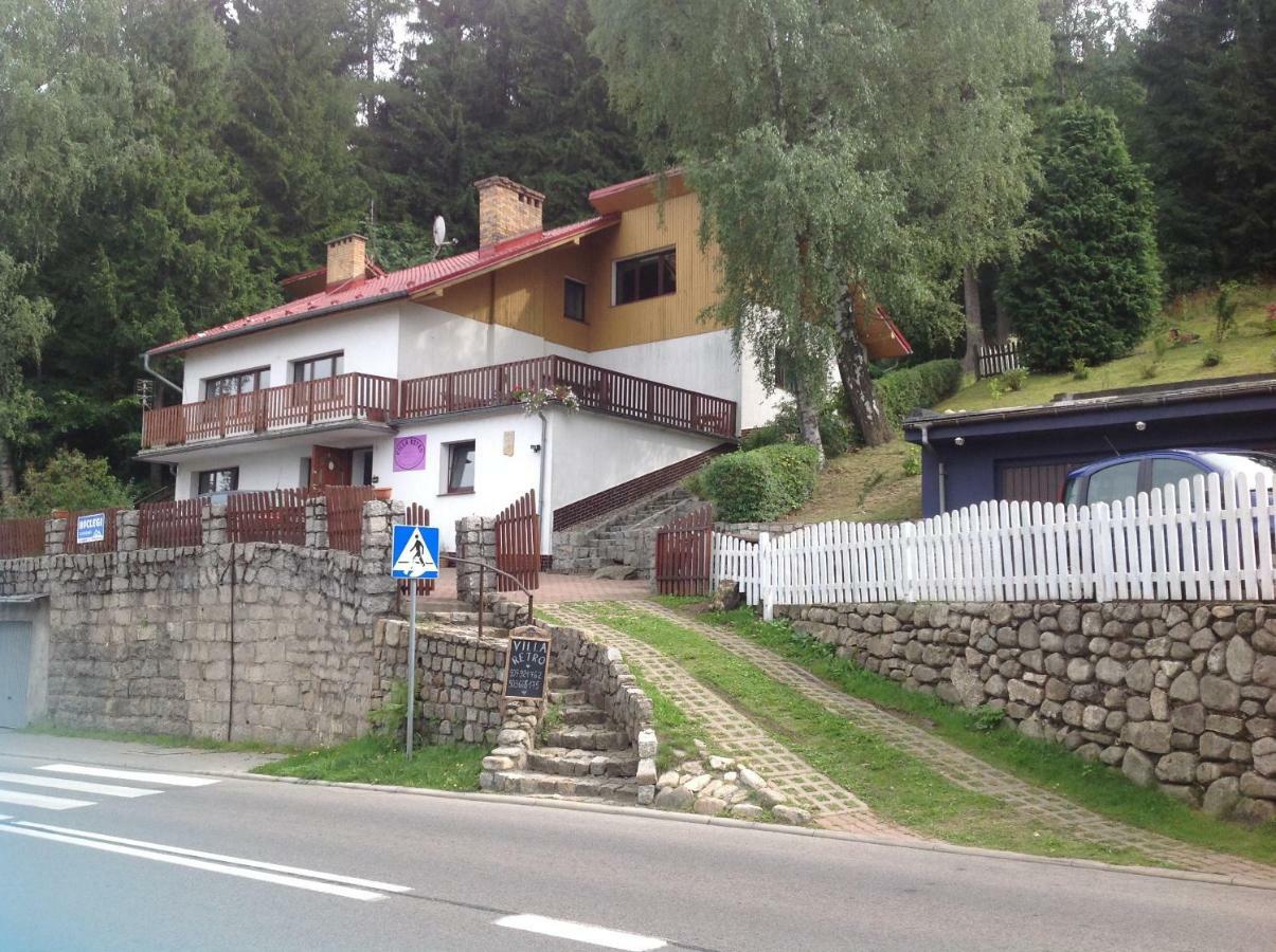 Kwatera prywatna Retro Mozliwosc Wynajecia Calego Budynku Karpacz